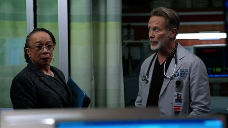 Chicago Med (Saison 8, épisode 13), Chicago Fire (Saison 11, épisode 13), Chicago PD (Saison 10, épisode 13)