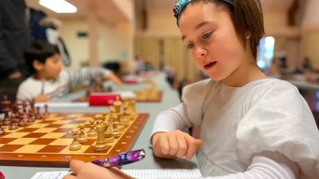 Championne d'échecs à 7 ans