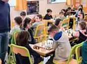 Jouer échecs pour mieux apprendre l’école
