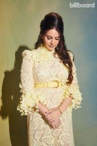 Lana Del Rey photographiée le 1er mars 2023 au YouTube Theatre à Hollywood Park à Los Angeles, Californie.