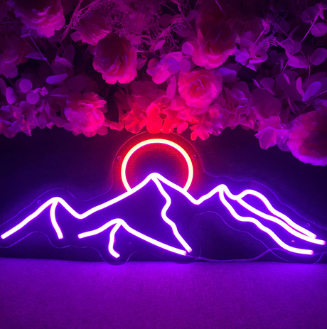 montagne neon rouge violet chambre deco tendance design