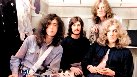 La façon surprenante dont Led Zeppelin a copié le playbook des Beatles La façon surprenante dont Led Zeppelin a copié le playbook des Beatles