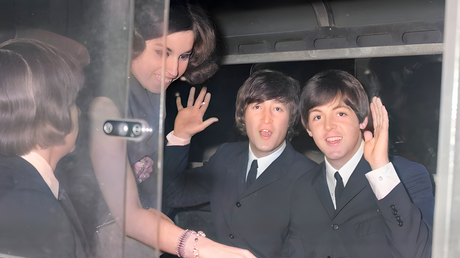 Classement de tous les ouvreurs d'album des Beatles, du pire au meilleur