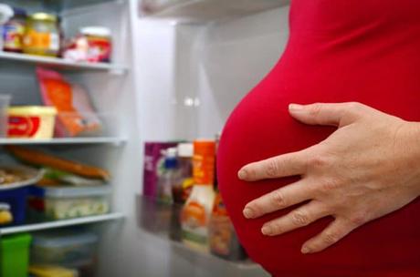 Les différents maux de ventre chez les femmes enceintes