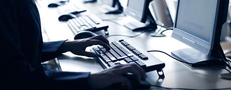 Ne M'aimez Pas Comme Ça, svp