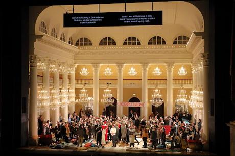 Guerre et Paix de Prokofiev à l'Opéra de Bavière (3) — Le décor de Dmitri Tcherniakov : brève histoire du Palais des Syndicats à Moscou