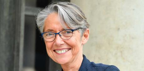 Courage à toutes les femmes d'action, d'hier et d'aujourd'hui ! elisabeth-borne