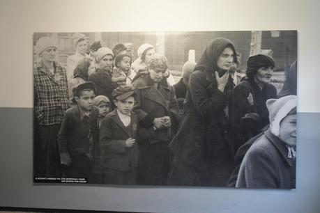 APOCALYPSE :quand la série documentaire d'Isabelle Clarke et Daniel Costelle devient un beau livre ! FAB_2734