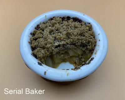 Crumble de sarrasin sur endives caramélisées