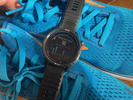 Test Kiprun GPS 900 by Coros : une montre GPS de trail au prix abordable par Décathlon