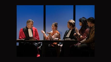 Théâtre : Femmes en colère- un cri d'alarme sur les femmes victimes de violence vz-2a2153f5-a5bd-4ea4-b3b3-05a54ea186cb