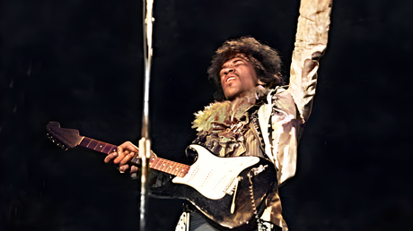 Jimi Hendrix a fait l’éloge des Beatles en insultant les Monkees Jimi Hendrix a fait l'éloge des Beatles en insultant les Monkees