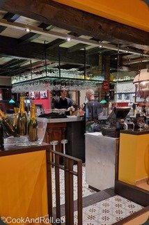 {Restaurant} La Laiterie {Restaurant} La Laiterie