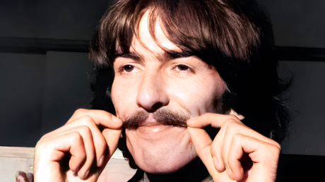 La chanson de George Harrison qui a prédit la séparation des Beatles George Harrison et la séparation des Beatles