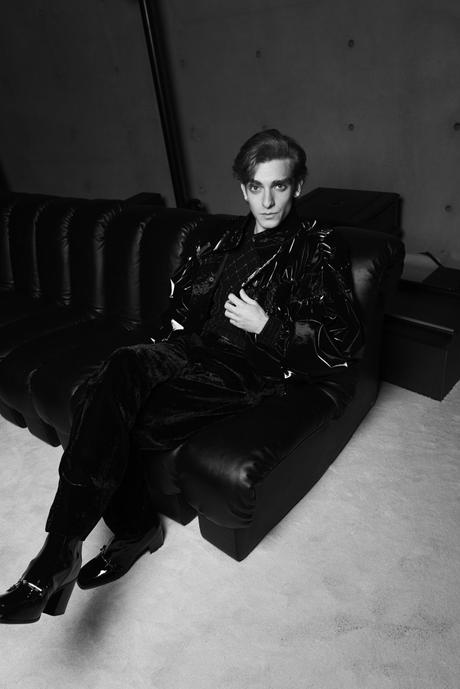 SAINT LAURENT MEN WINTER 23 SHOW / PARIS