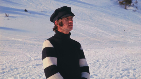 Ringo Starr a trouvé la “situation spirituelle” parfaite à la cinquantaine Ringo Starr découvrant la spiritualité grâce au ski