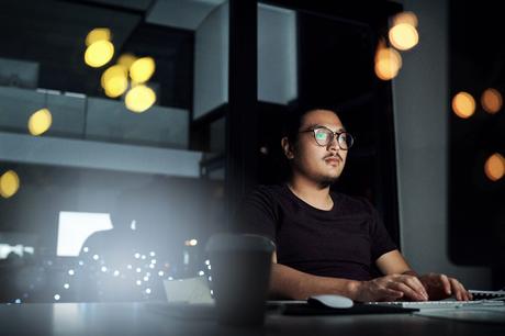 Codage professionnel de l'informatique sur ordinateur