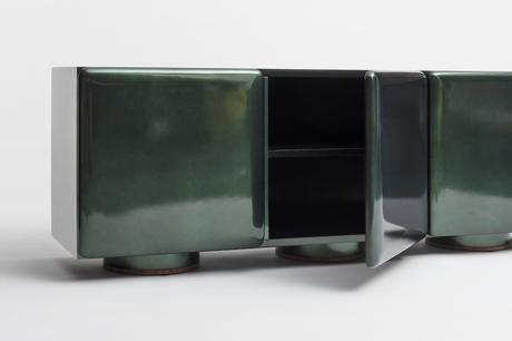 BOO : le buffet nacré par Simon Cabrol BOO : le buffet nacré par Simon Cabrol