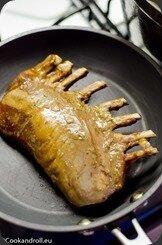 Carré d'agneau et panais au café Carré d'agneau et panais au café