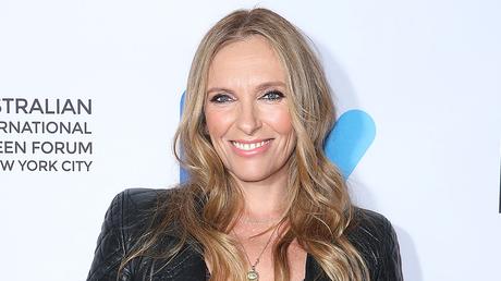 Toni Collette au casting de Juror #2 de Clint Eastwood ?
