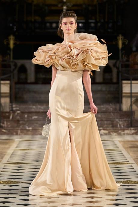 LENA ERZIAK Collection couture printemps été 2023