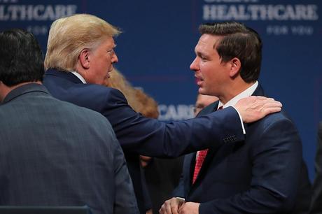 Monstre à Plusieurs Têtes