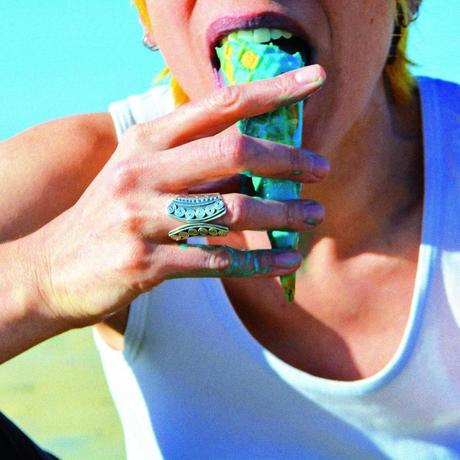 Mademoiselle K ‘ Mademoiselle K Mademoiselle K ‘ Mademoiselle K