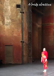 Le grand sommeil mis en scène par Marion Siéfert, avec Helena de Laurens