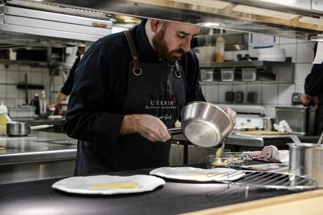 Le chef étoilé du Restaurant L'Ekrin by Laurent Azoulay