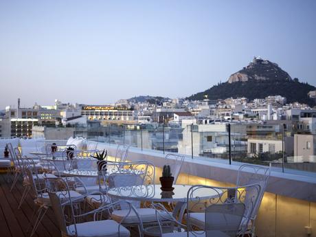 New Hotel : Un temple de l’art et du design au cœur d’Athènes