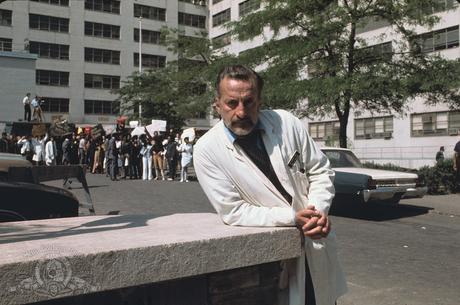 Cinema Paradiso*********************The Hospital d'Arthur Hiller Cinema Paradiso*********************The Hospital d'Arthur Hiller