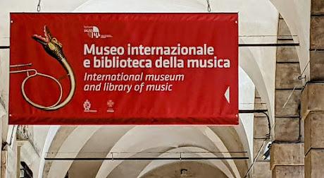 Bologne — Musée international et bibliothèque de de la musique — 38 photos