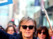 Paul McCartney politique travers chansons