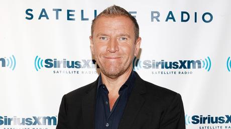 Renny Harlin à la réalisation du shark movie Deep Water ?