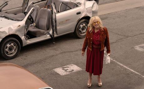 High Desert (Saison 1, épisodes 1 à 3) : nouveau job pour nouvelle vie