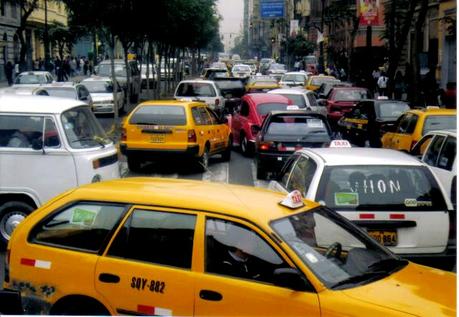 Le trafic à Lima : un sport extrême