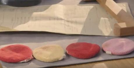 Un expert de l’émission Antiques Roadshow stupéfie son invité en lui proposant une somme à cinq chiffres pour un autographe unique des Beatles.