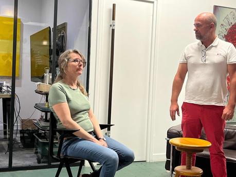 Théâtre amateur au Lucernaire L’homme qui ? La visite, au dessus d’un nid de coucou Et allons tant mieux, tant mieux….. Théâtre amateur au Lucernaire L’homme qui ? La visite, au dessus d’un nid de coucou Et allons tant mieux, tant mieux…..