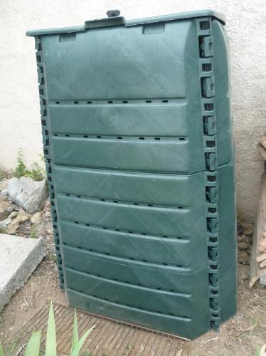 jardin,jardinage,fleurs,plantes,compost,composteur,compostage