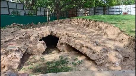 Un tunnel secret de l'ère de la dynastie Khilji découvert près du fort Siri de Delhi