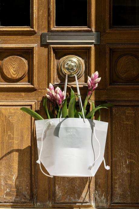 Un shop in shop d’arrangements floraux à Paris