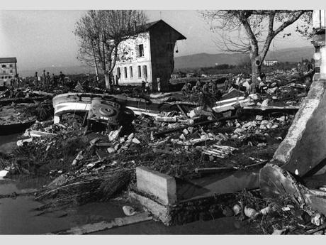 La France - L'histoire du barrage de Malpasset