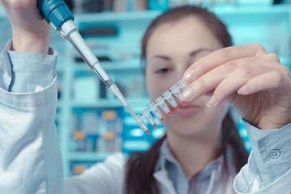 En faveur de tests de routine chez les adultes de 40 ans et moins pour 3 maladies à forte composante génétique et induisant un risque élevé de mortalité prématurée (Visuel Fotolia 196169057) En faveur de tests de routine chez les adultes de 40 ans et moins pour 3 maladies à forte composante génétique et induisant un risque élevé de mortalité prématurée (Visuel Fotolia 196169057)