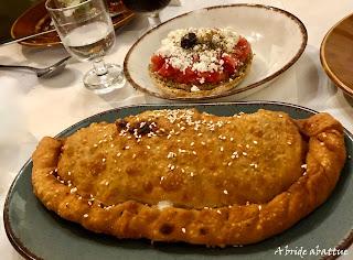 Dîner dans une taverne crétoise