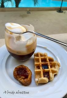 Dîner dans une taverne crétoise