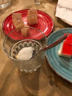 Dîner dans une taverne crétoise