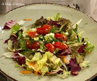 Dîner dans une taverne crétoise Dîner dans une taverne crétoise