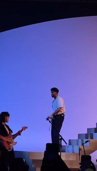 Live report : quand la vague d'amour de Diziz étreint les Nuits de Fourvière diziz22