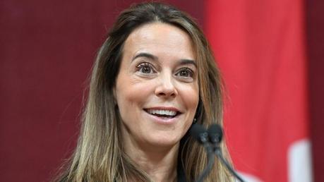 Loups Dans la Bergerie