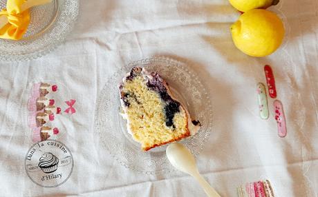Bundt cake citron myrtilles et son glaçage au cream cheese - Dans la cuisine d'Hilary